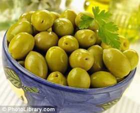 Carb-counting: Order a bowl of olives instead of the bread basket